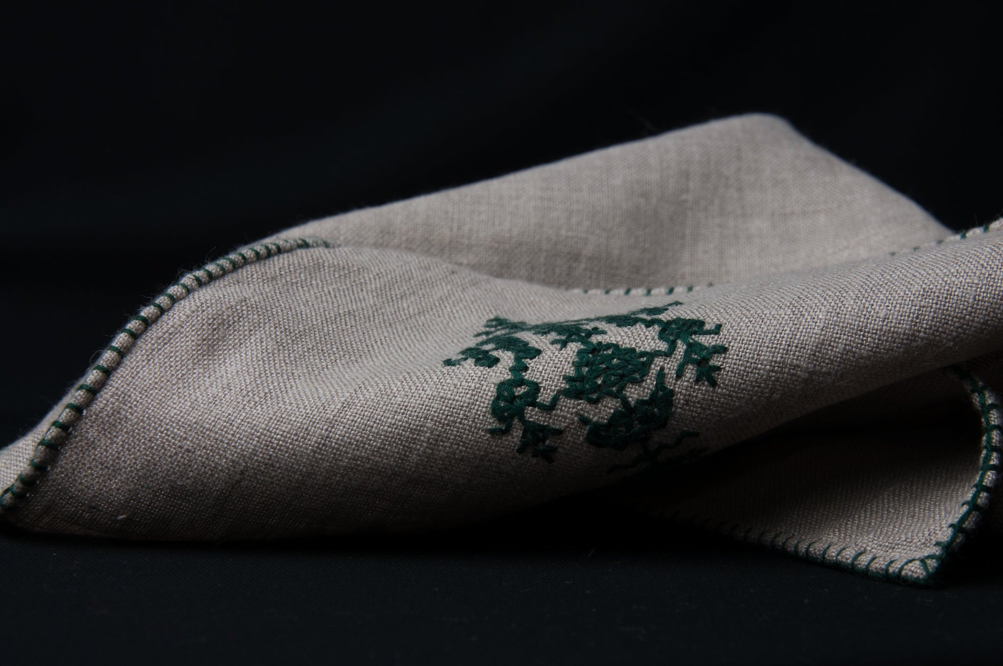 Festive Fesi Embroidered Table Napkins